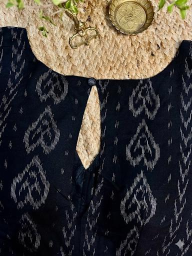 Readymade Ikkat Silk Saree Blouse | Padded, Size 3844 | Indian Wedding Blouse UK
