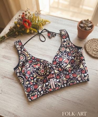 Readymade Saree Blouse | Padded, Size 36-46 | Sleeveless Sabyasachi Cut Blouse UK
